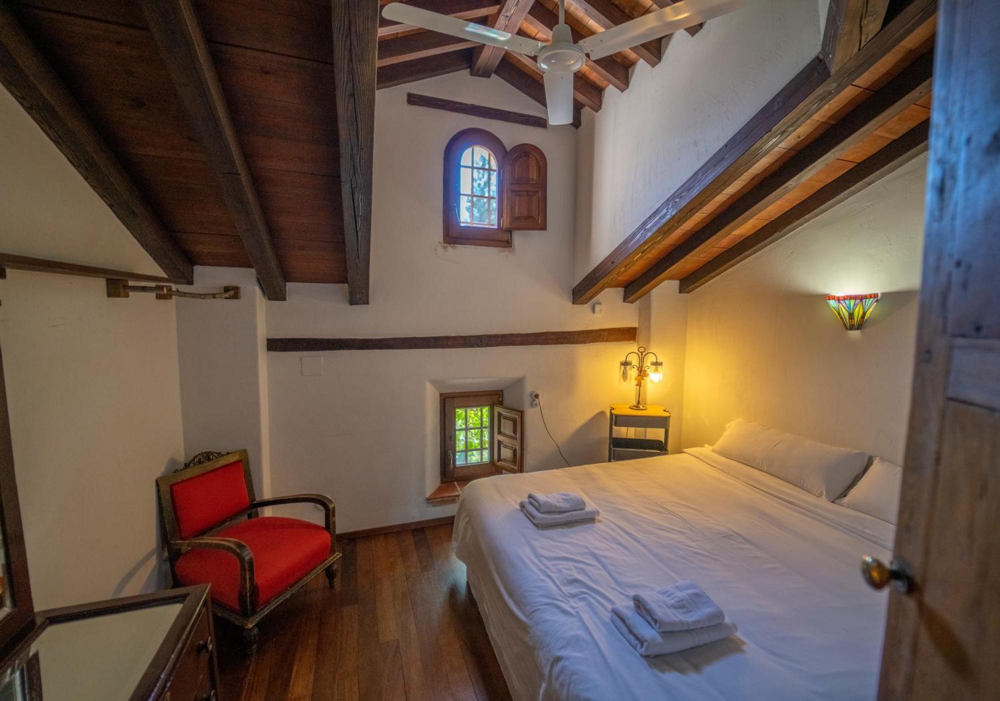 Cortijo Los Arbolitos, Casa Compartida غويخار سييرا المظهر الخارجي الصورة